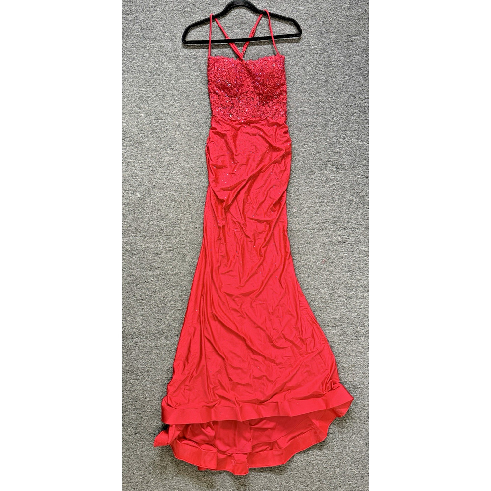 Stunning Prom Dress, Semi Formal Dance, Formal W Size 8 Long Satin Fitted beaded